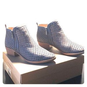 Lucky Brand Woman Ankle Booties